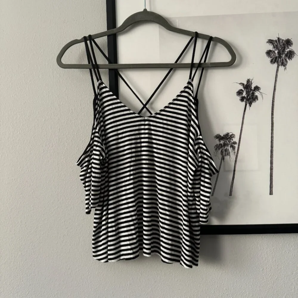 Urban Outfitters | EUC Off Shoulder Short Sleeve Crop Top in Black/White Medium - Picture 3 of 6